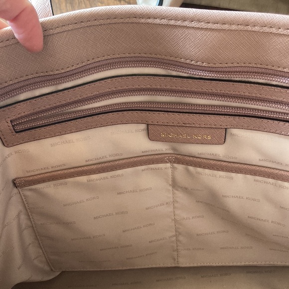 Michael Kors tote bag - Picture 4 of 9